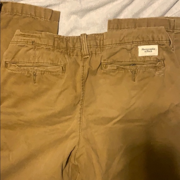 Abercrombie and Fitch 32x30 Khaki Pants - Picture 5 of 5